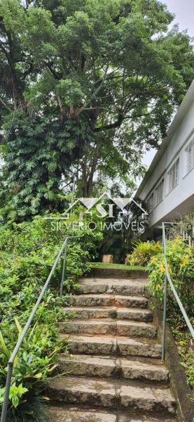 Casa à venda com 15 quartos, 1000m² - Foto 9