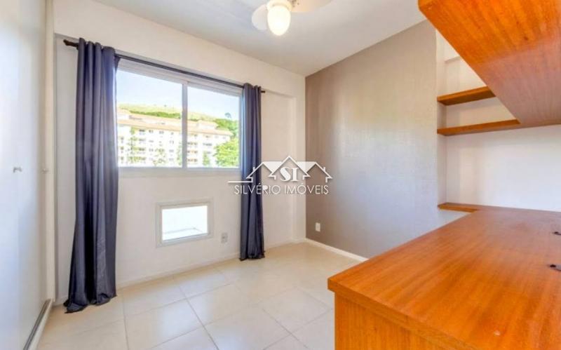 Apartamento à venda com 4 quartos, 174m² - Foto 14