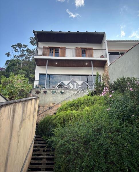 Casa em Coronel Veiga - Petrópolis/RJ  - 3 Quartos