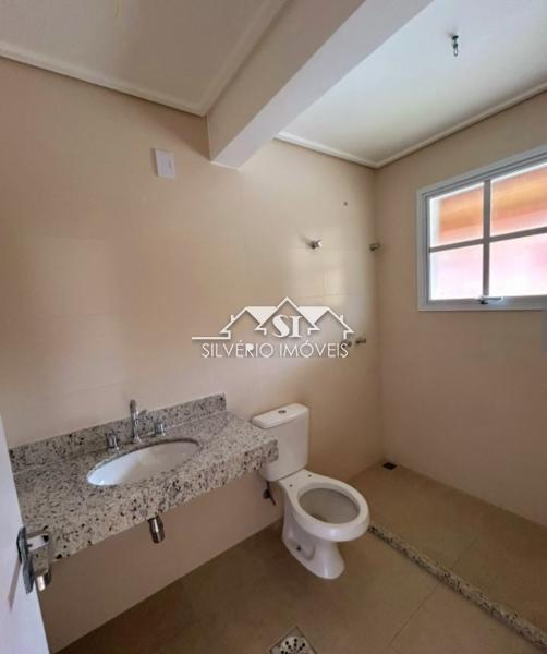 Casa à venda com 4 quartos, 225m² - Foto 13