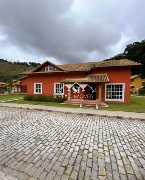 Casa em Itaipava - Petrópolis/RJ  - 4 Quartos