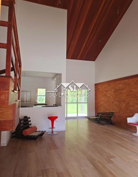 Casa à venda com 4 quartos, 225m² - Foto 21
