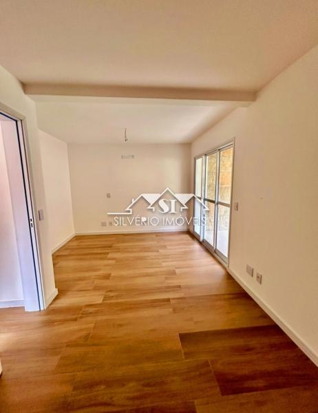 Casa à venda com 4 quartos, 180m² - Foto 5