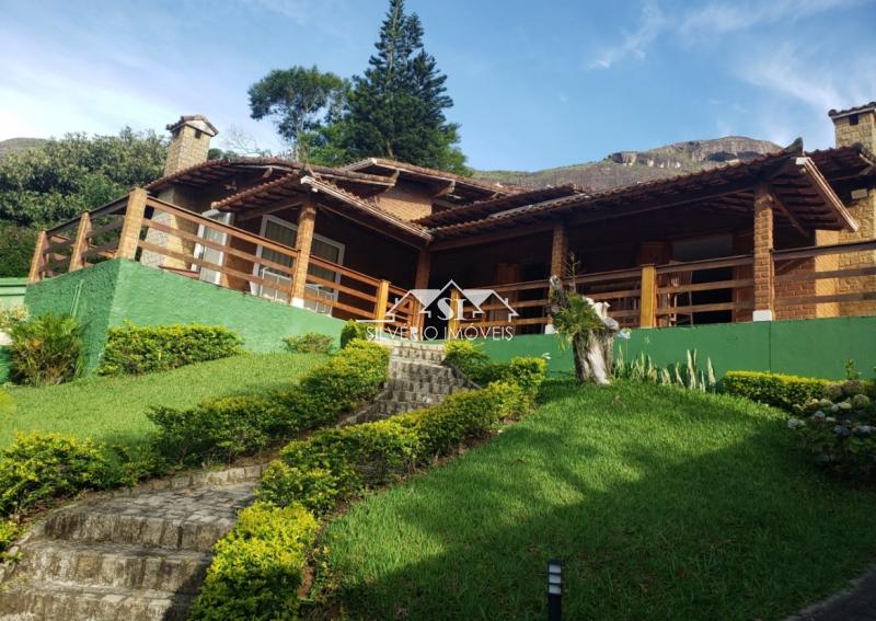 Casa à venda com 3 quartos, 254m² - Foto 5