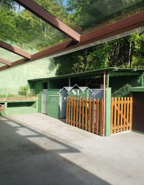 Casa à venda com 3 quartos, 254m² - Foto 10