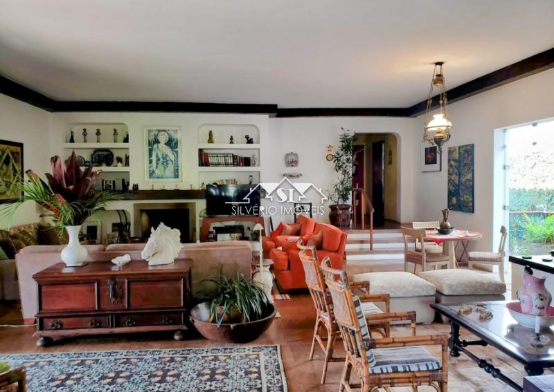 Casa à venda com 5 quartos, 585m² - Foto 6