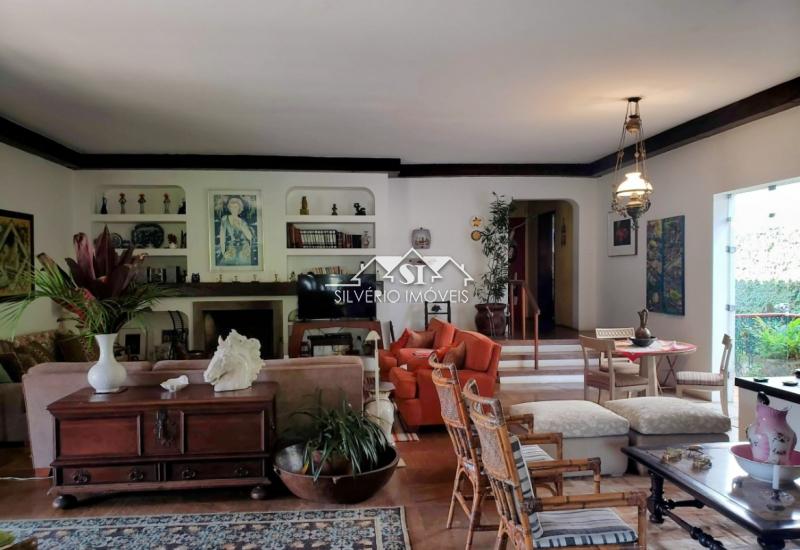 Casa à venda com 5 quartos, 585m² - Foto 7