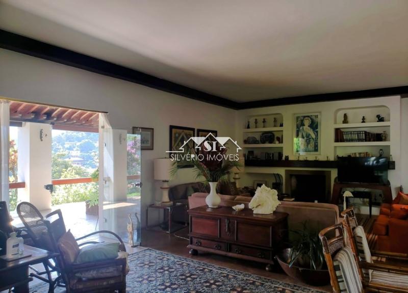Casa à venda com 5 quartos, 585m² - Foto 8