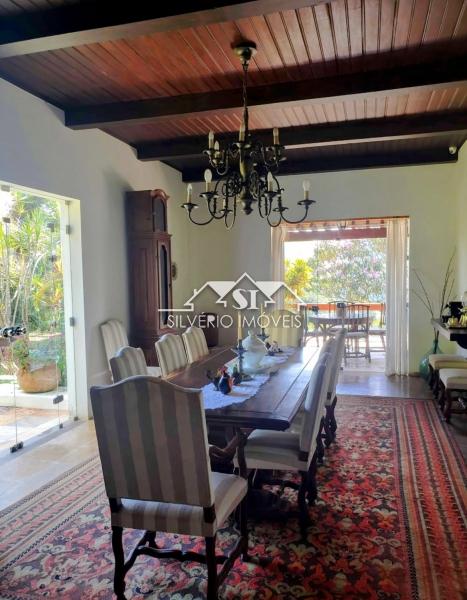 Casa à venda com 5 quartos, 585m² - Foto 9