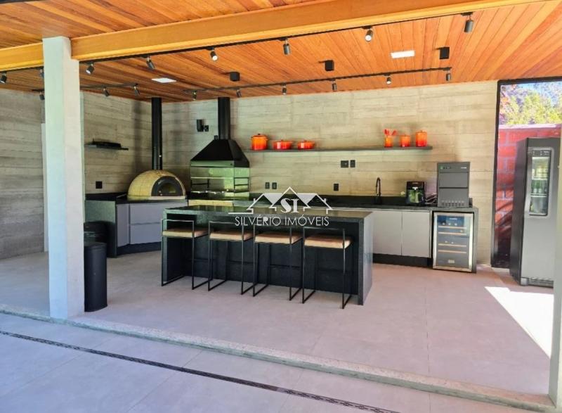 Casa à venda com 4 quartos, 413m² - Foto 25