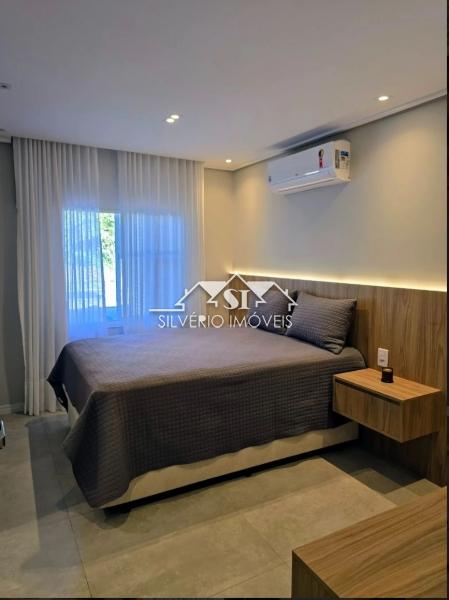 Casa à venda com 4 quartos, 413m² - Foto 17