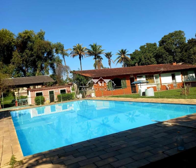 Sítio à venda com 4 quartos, 600m² - Foto 5