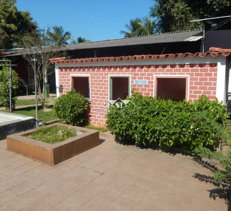 Sítio à venda com 4 quartos, 600m² - Foto 6
