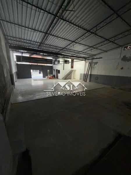 Depósito-Galpão-Armazém para alugar, 256m² - Foto 2
