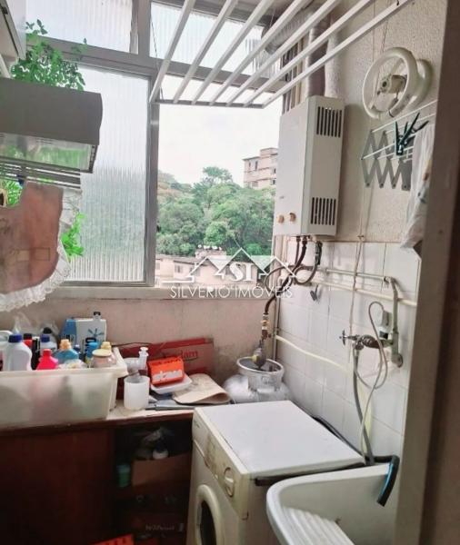 Apartamento à venda com 2 quartos, 60m² - Foto 7