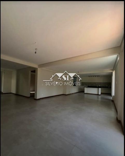 Casa à venda com 5 quartos, 300m² - Foto 6