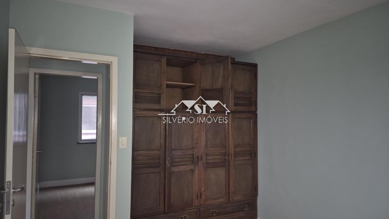 Apartamento à venda com 2 quartos, 64m² - Foto 9