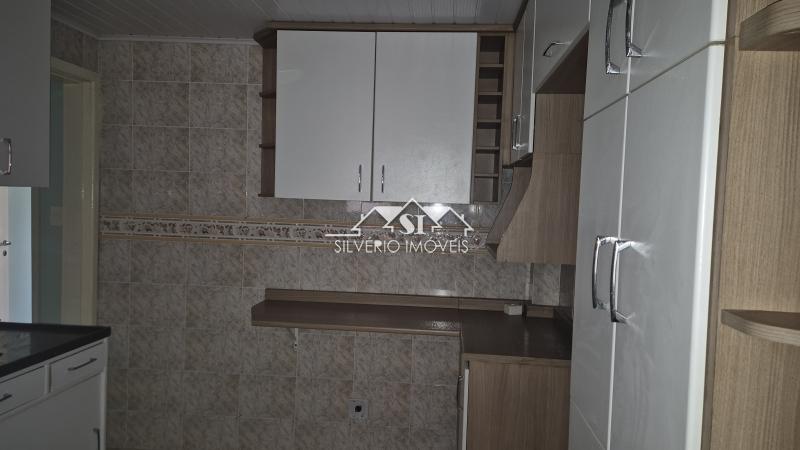 Apartamento à venda com 2 quartos, 64m² - Foto 15