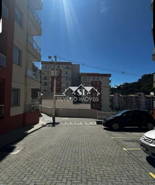 Apartamento para alugar com 2 quartos, 60m² - Foto 9