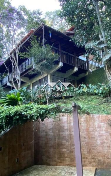 Casa para alugar com 4 quartos, 170m² - Foto 11