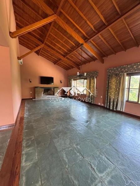Casa à venda com 6 quartos, 552m² - Foto 10