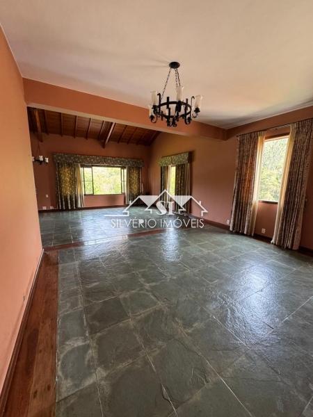 Casa à venda com 6 quartos, 552m² - Foto 12