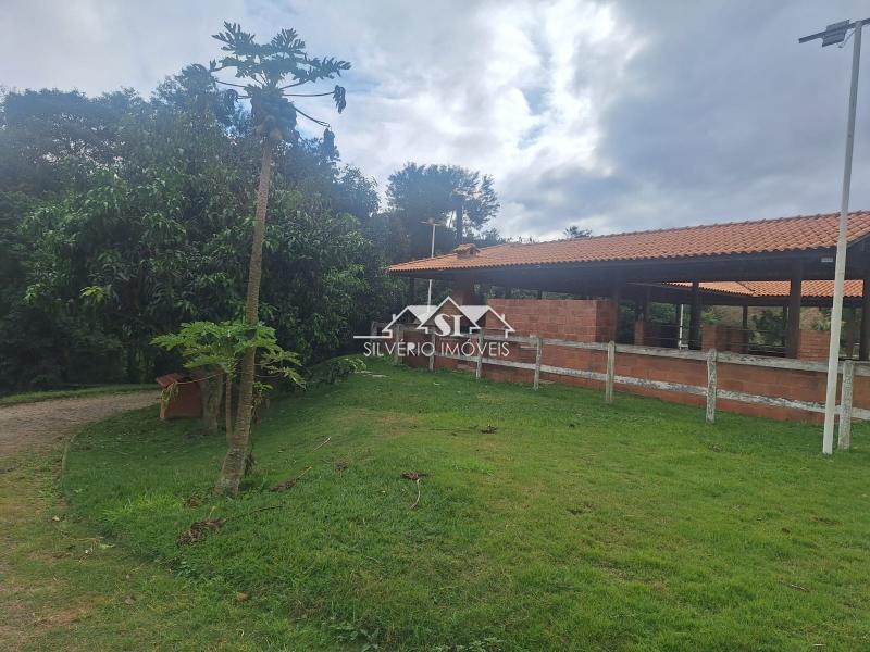 Fazenda à venda com 24 quartos, 1000m² - Foto 20