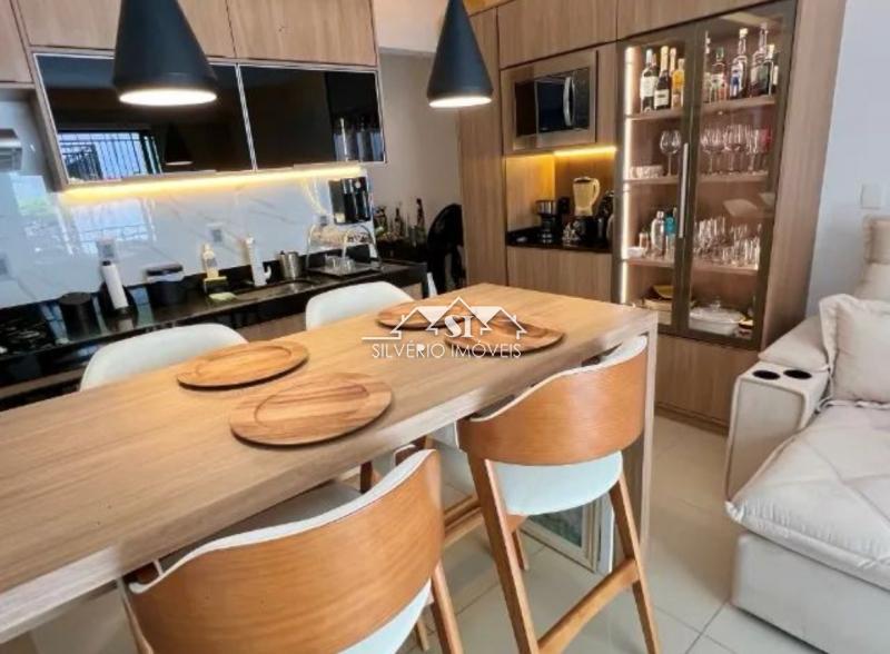 Apartamento à venda com 1 quarto, 45m² - Foto 3