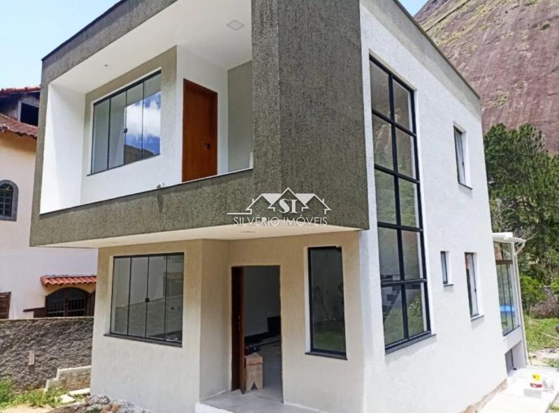 Casa em Retiro - Petrópolis/RJ  - 4 Quartos