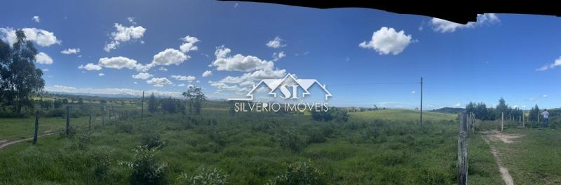Fazenda à venda com 2 quartos, 400m² - Foto 32