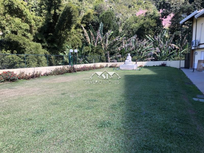 Casa à venda e aluguel com 7 quartos, 700m² - Foto 9