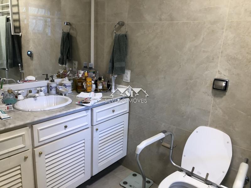 Casa à venda e aluguel com 7 quartos, 700m² - Foto 22