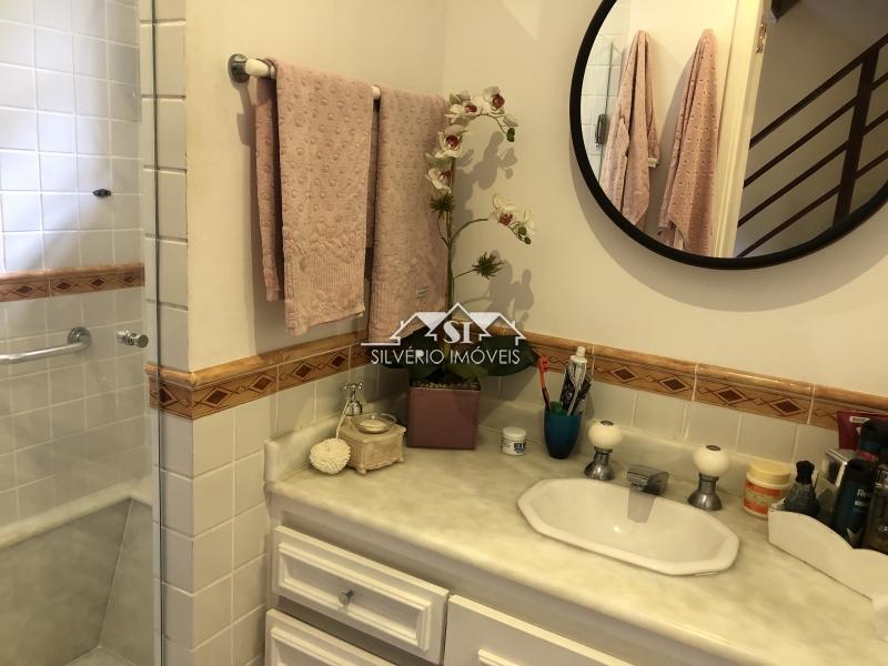 Casa à venda e aluguel com 7 quartos, 700m² - Foto 27