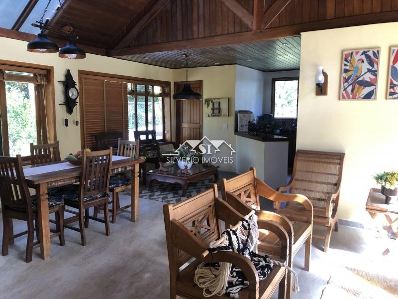 Casa à venda e aluguel com 7 quartos, 700m² - Foto 44