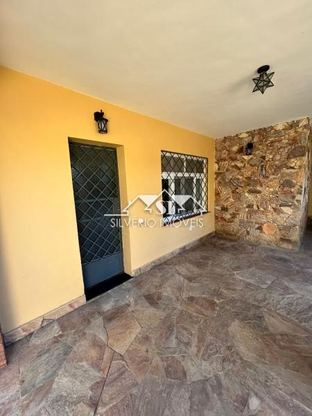 Casa à venda com 5 quartos, 437m² - Foto 8