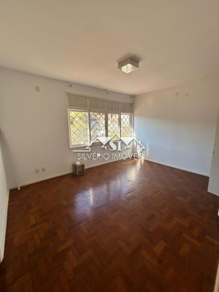 Casa à venda com 5 quartos, 437m² - Foto 25