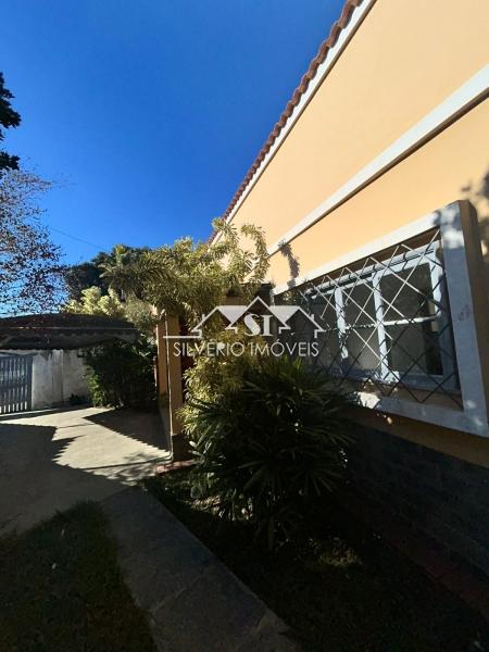 Casa à venda com 5 quartos, 437m² - Foto 7