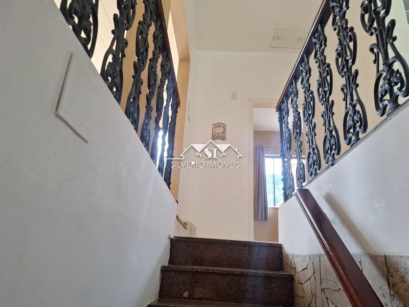 Apartamento para alugar com 2 quartos, 90m² - Foto 8