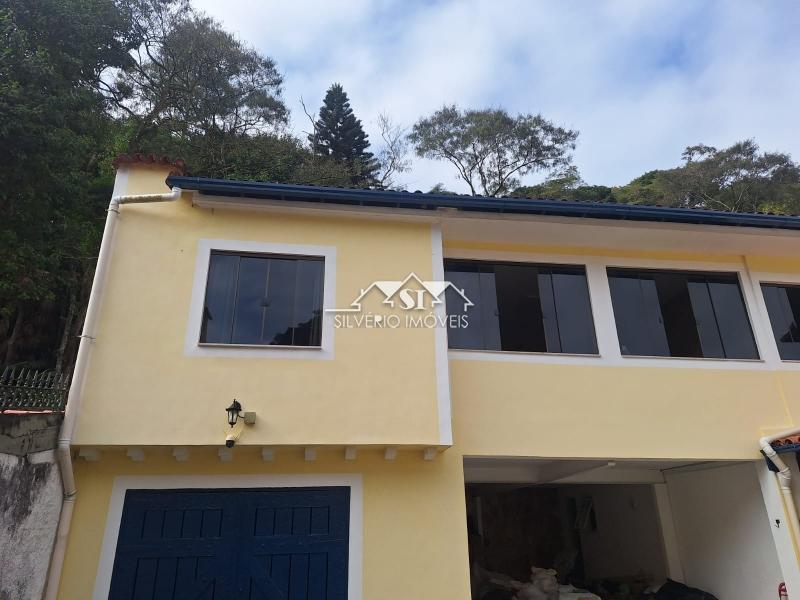 Apartamento em Centro - Petrópolis/RJ  - 2 Quartos