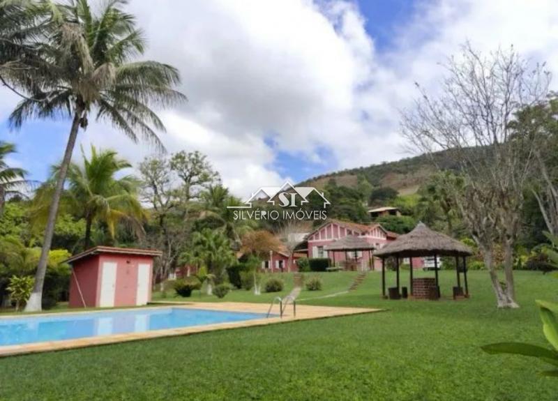 Sítio à venda com 6 quartos, 352m² - Foto 2