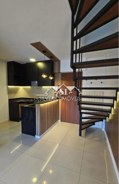 Apartamento à venda com 2 quartos, 76m² - Foto 9