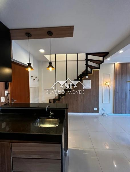 Apartamento à venda com 2 quartos, 76m² - Foto 13