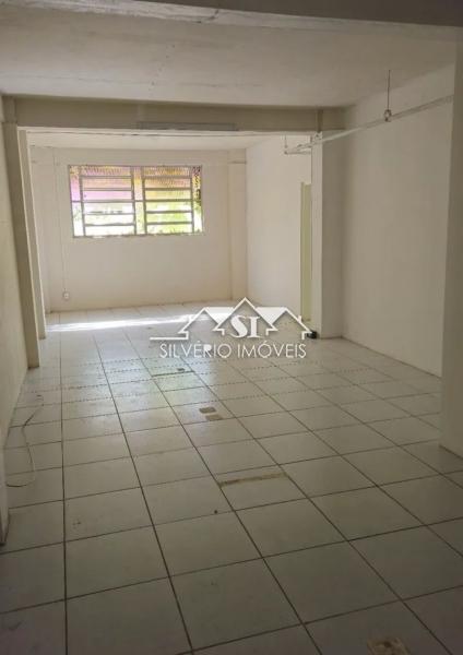 Depósito-Galpão-Armazém para alugar, 290m² - Foto 2