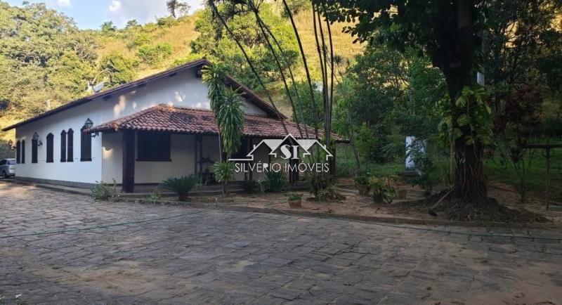Sítio à venda com 4 quartos, 500m² - Foto 2