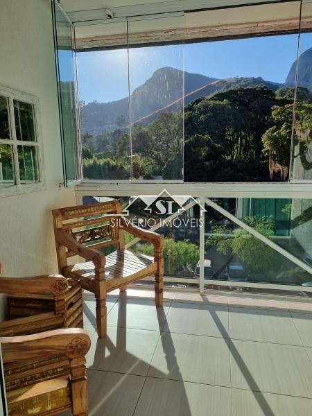 Apartamento à venda com 3 quartos, 113m² - Foto 3