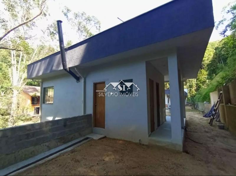 Casa à venda com 3 quartos, 235m² - Foto 5