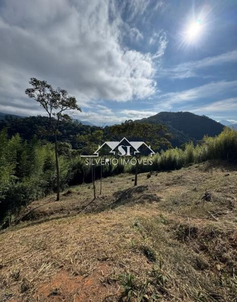 Terreno à venda, 2050m² - Foto 2