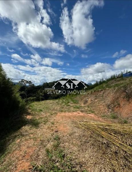 Terreno à venda, 2050m² - Foto 9