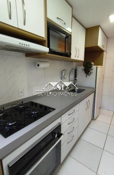 Apartamento à venda com 2 quartos, 62m² - Foto 10