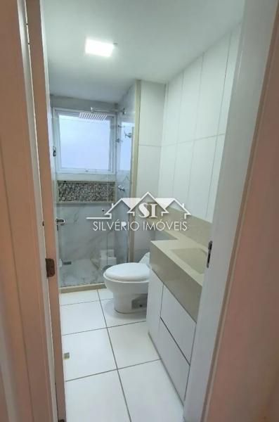 Apartamento à venda com 2 quartos, 62m² - Foto 13
